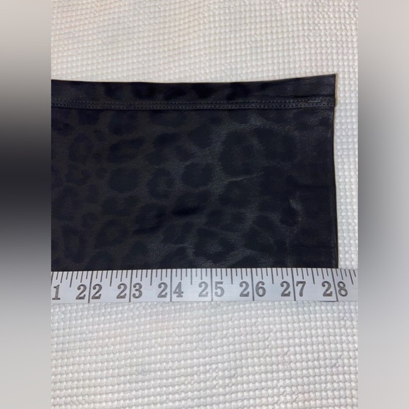 Women’s FRANK‎ LYMAN Leopard Print Velour Leggings Style size Large - Picture 9 of 12